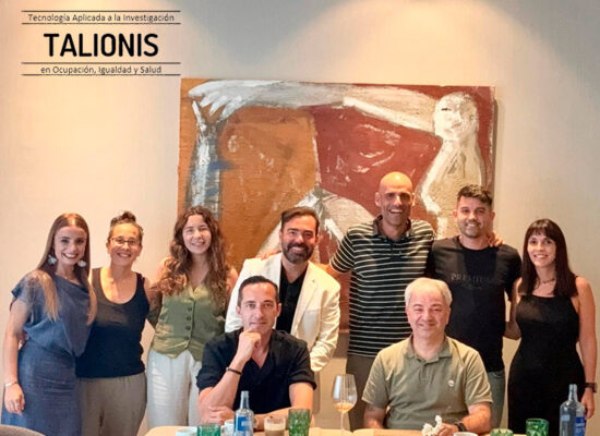 Foto del grupo del IMEDIR en la comida de fin de curso